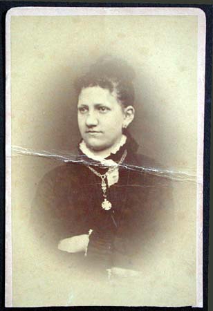 Anna O. Winfelder
